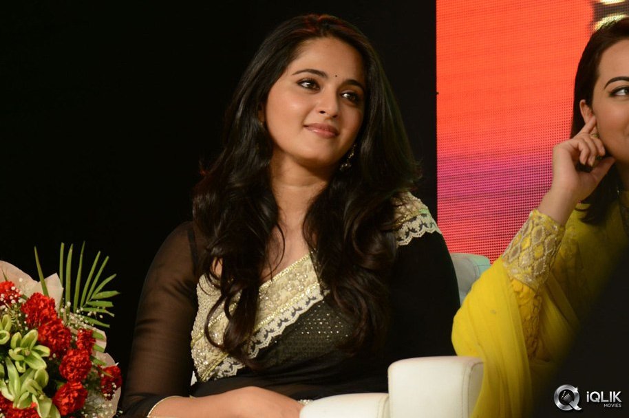 Lingaa-Movie-Audio-Success-Meet